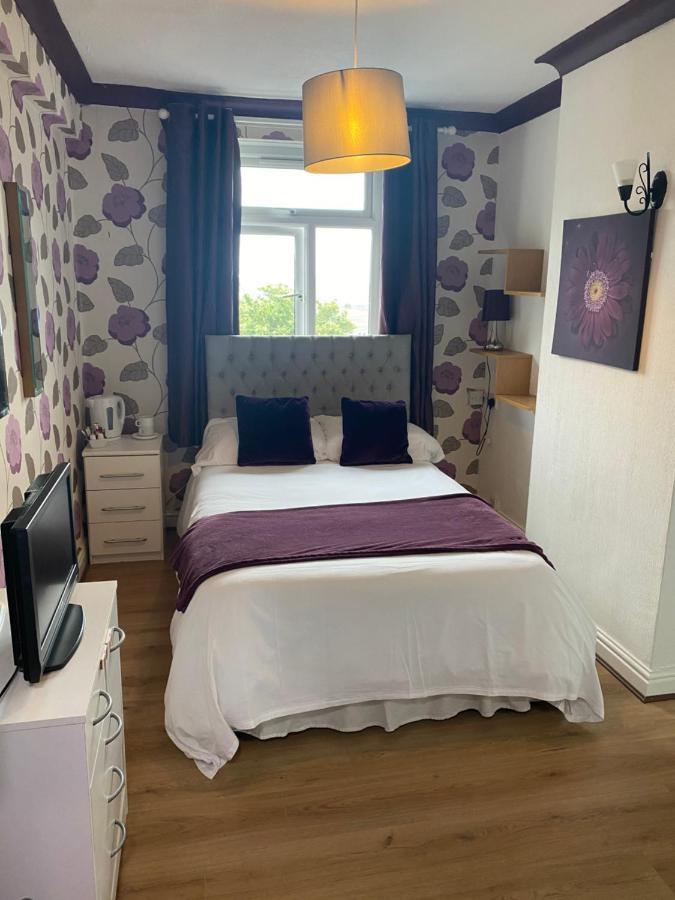 The Traxx Hotel Μπάνγκορ Εξωτερικό φωτογραφία